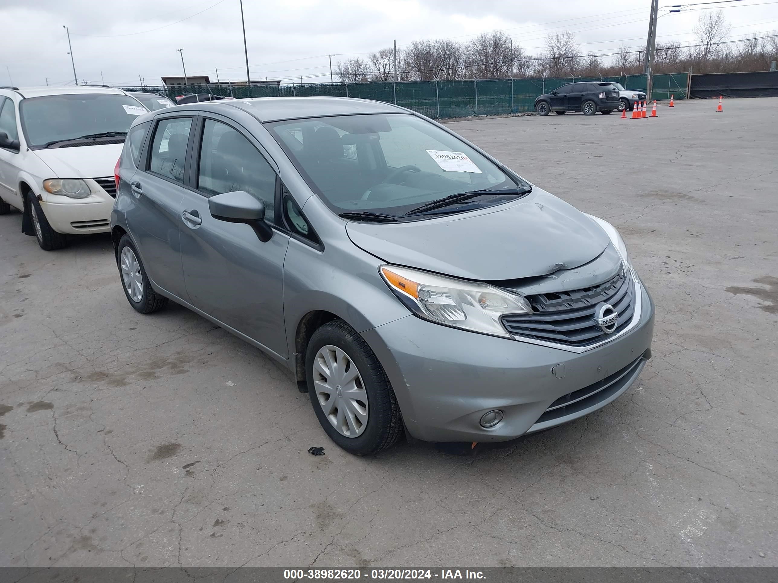 nissan versa 2015 3n1ce2cpxfl352097