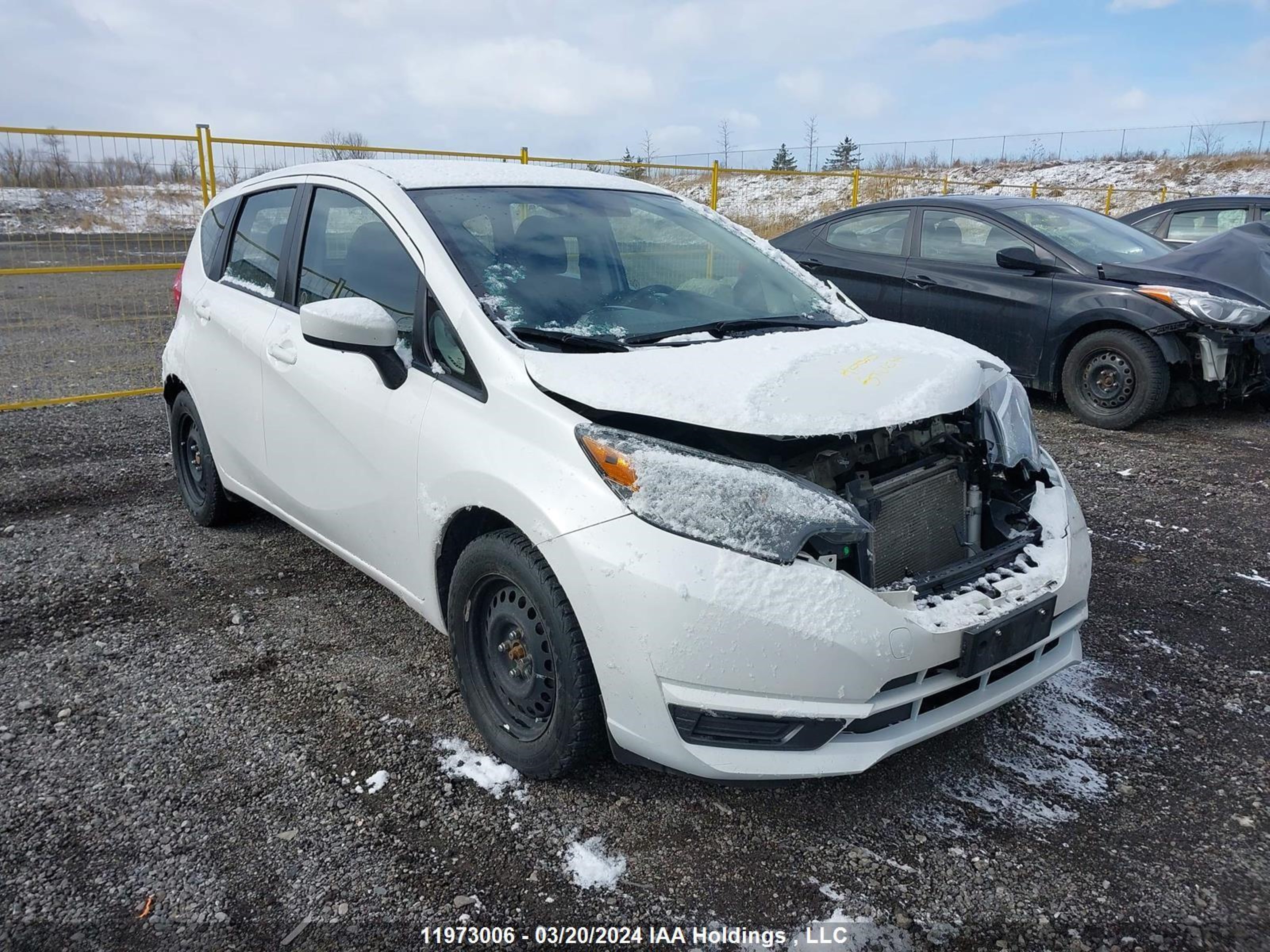 nissan versa 2017 3n1ce2cpxhl369744