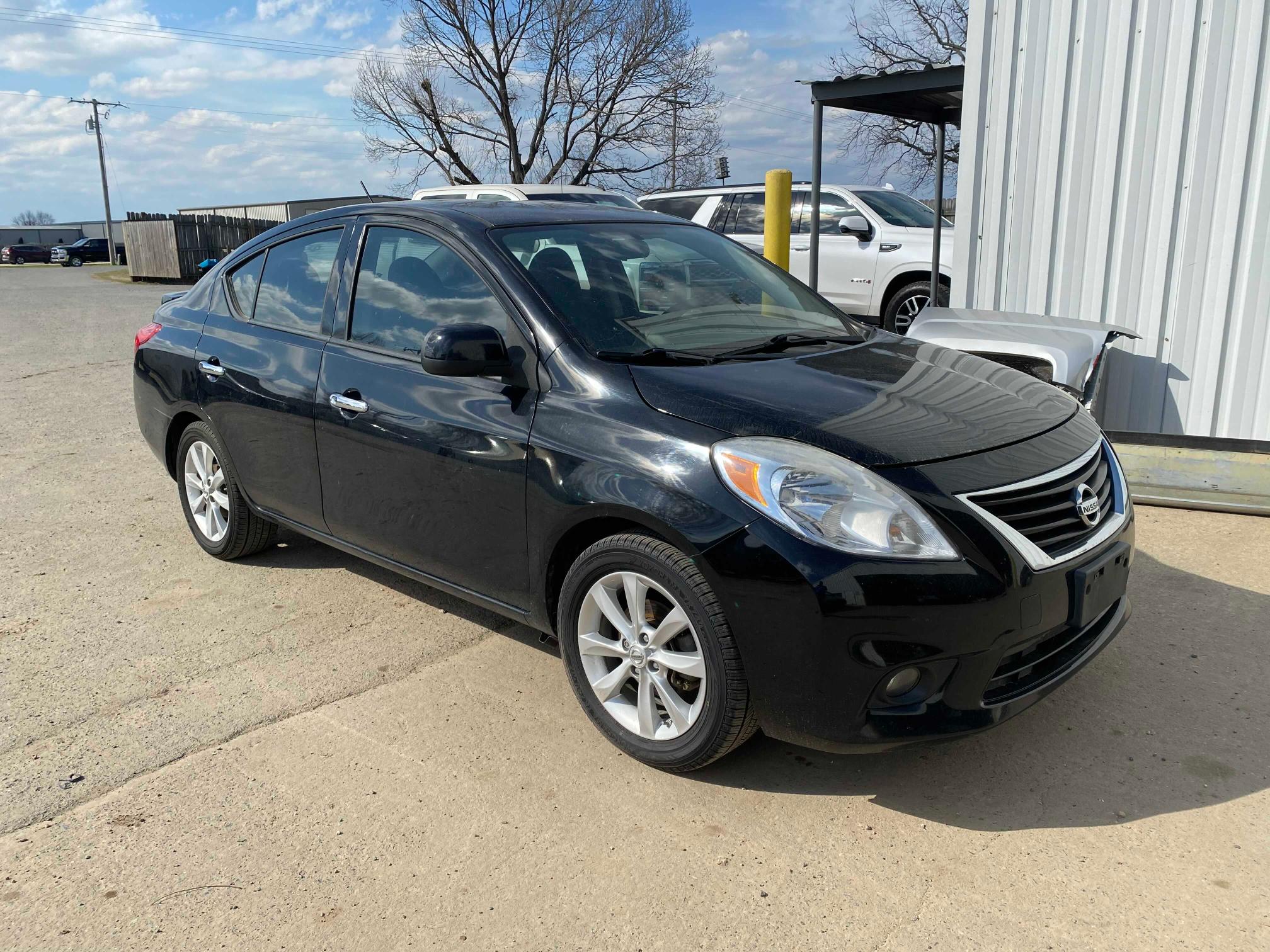 nissan versa s 2014 3n1cn7ap0el850856