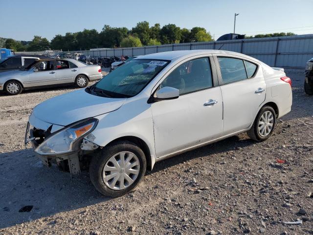 nissan versa 2015 3n1cn7ap0fl887472