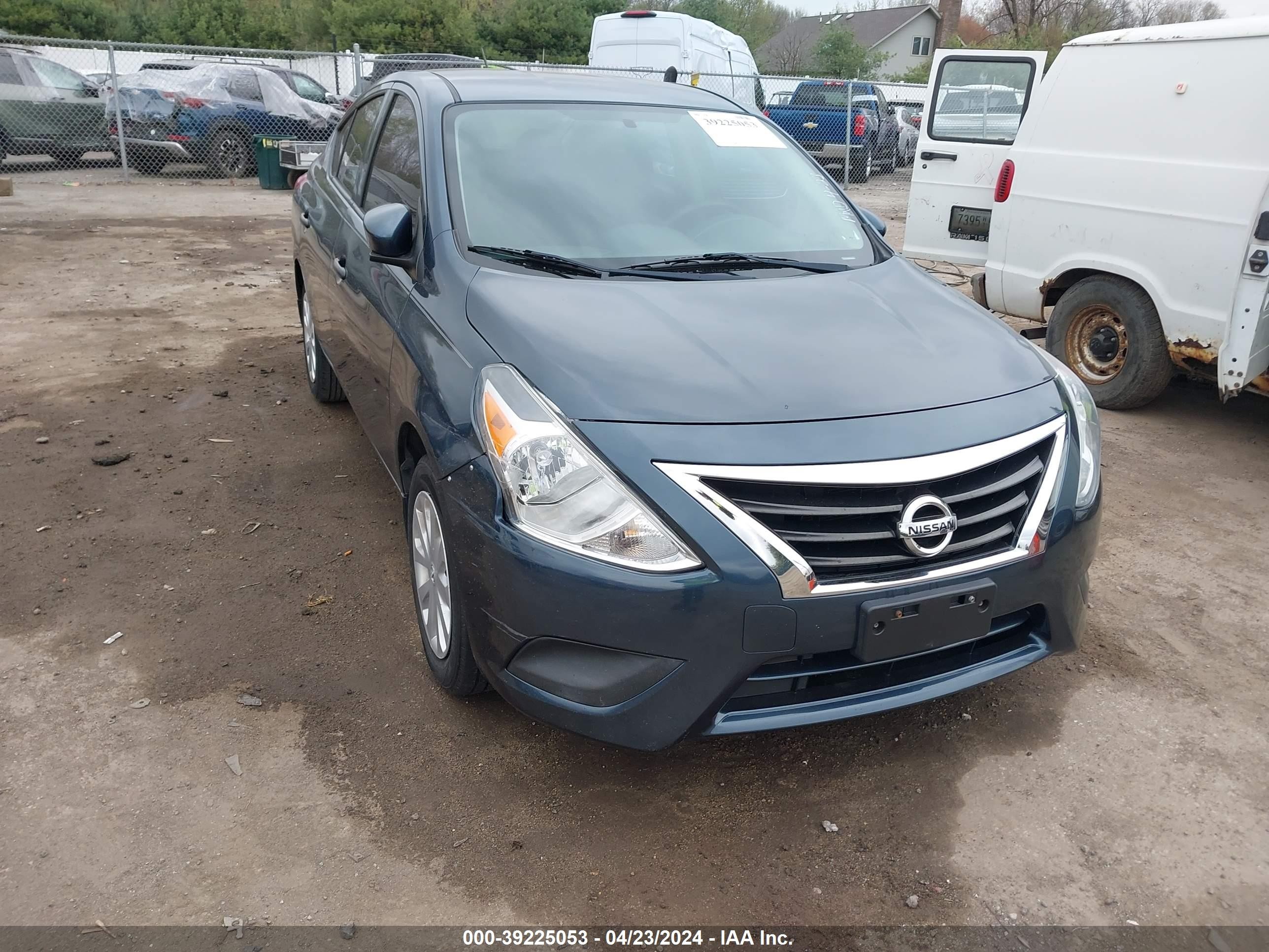 nissan versa 2016 3n1cn7ap0gl856272