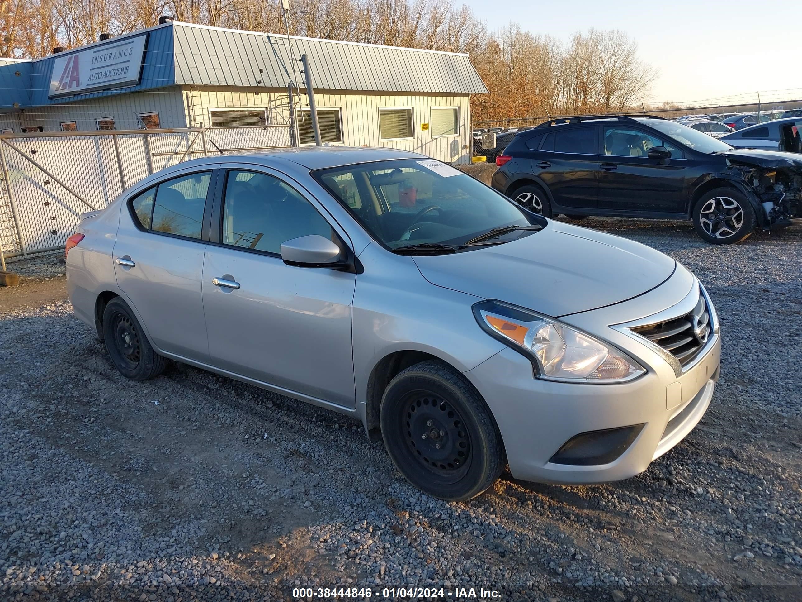 nissan versa 2016 3n1cn7ap0gl906636