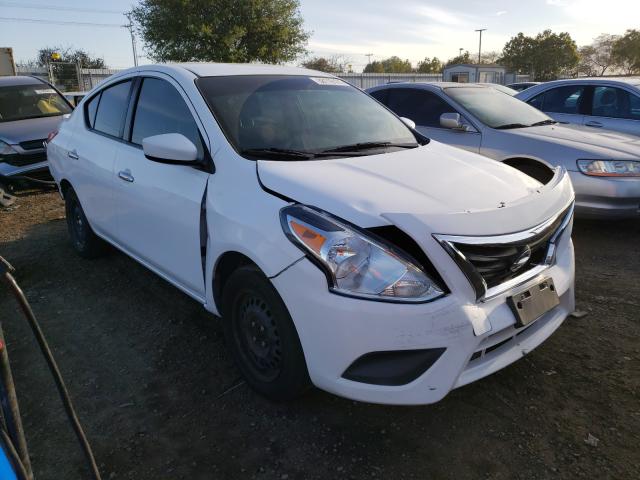 nissan versa s 2017 3n1cn7ap0hk469485