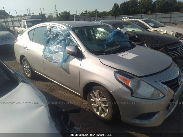 nissan versa sedan 2018 3n1cn7ap0jl828849