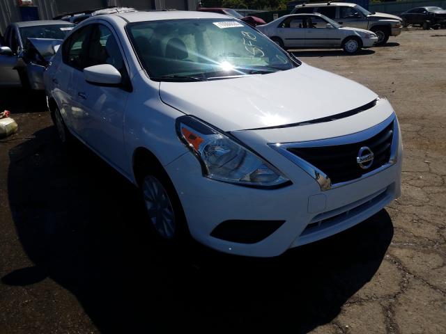 nissan versa s 2018 3n1cn7ap0jl833338