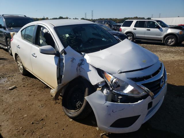 nissan versa s 2018 3n1cn7ap0jl836420