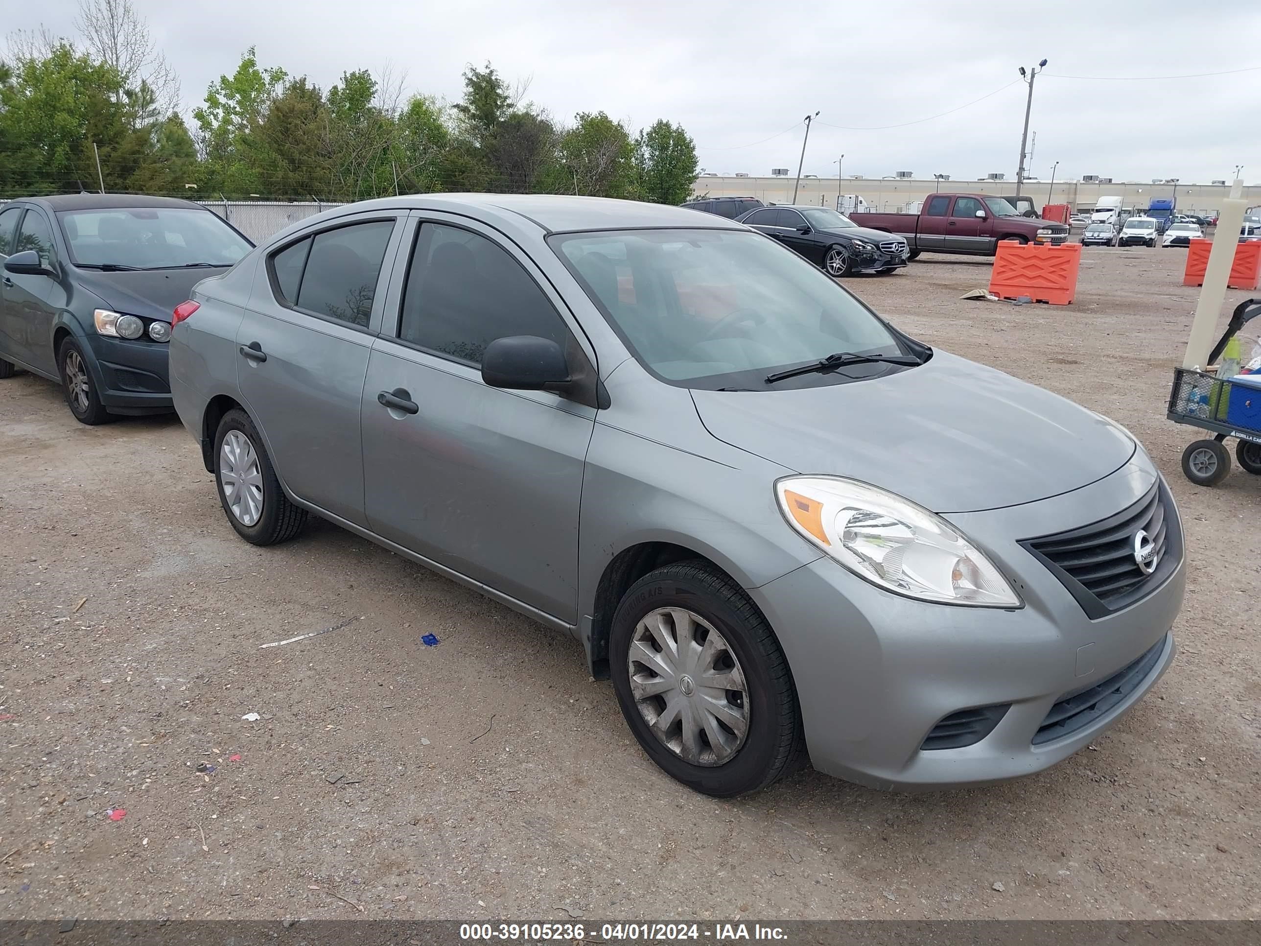 nissan versa 2012 3n1cn7ap1cl875505