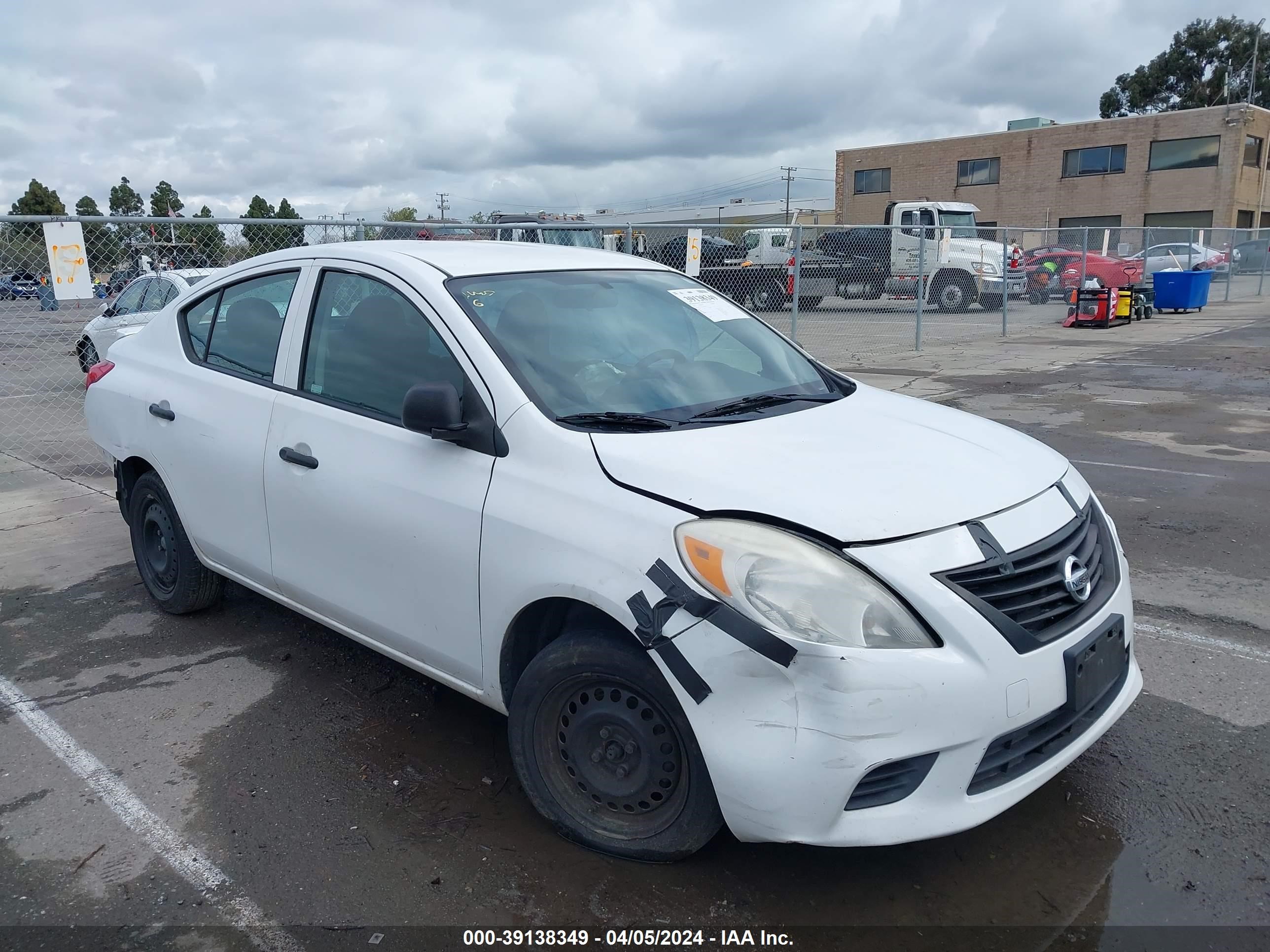 nissan versa 2014 3n1cn7ap1el825934