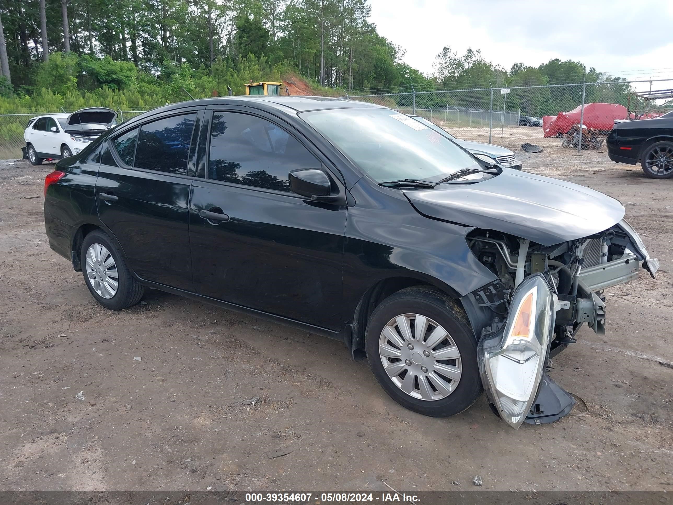 nissan versa 2016 3n1cn7ap1gl873064