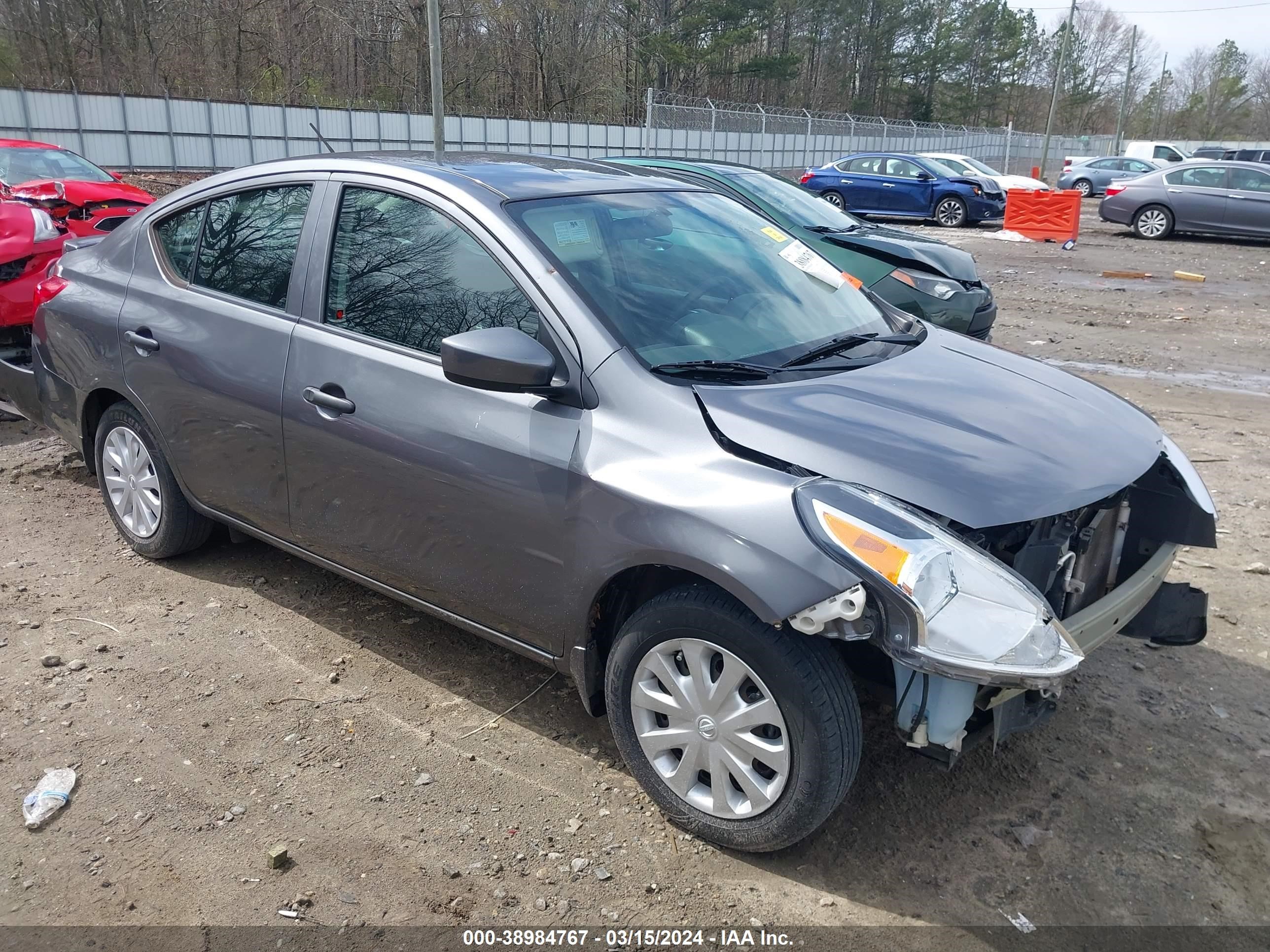 nissan versa 2016 3n1cn7ap1gl901056