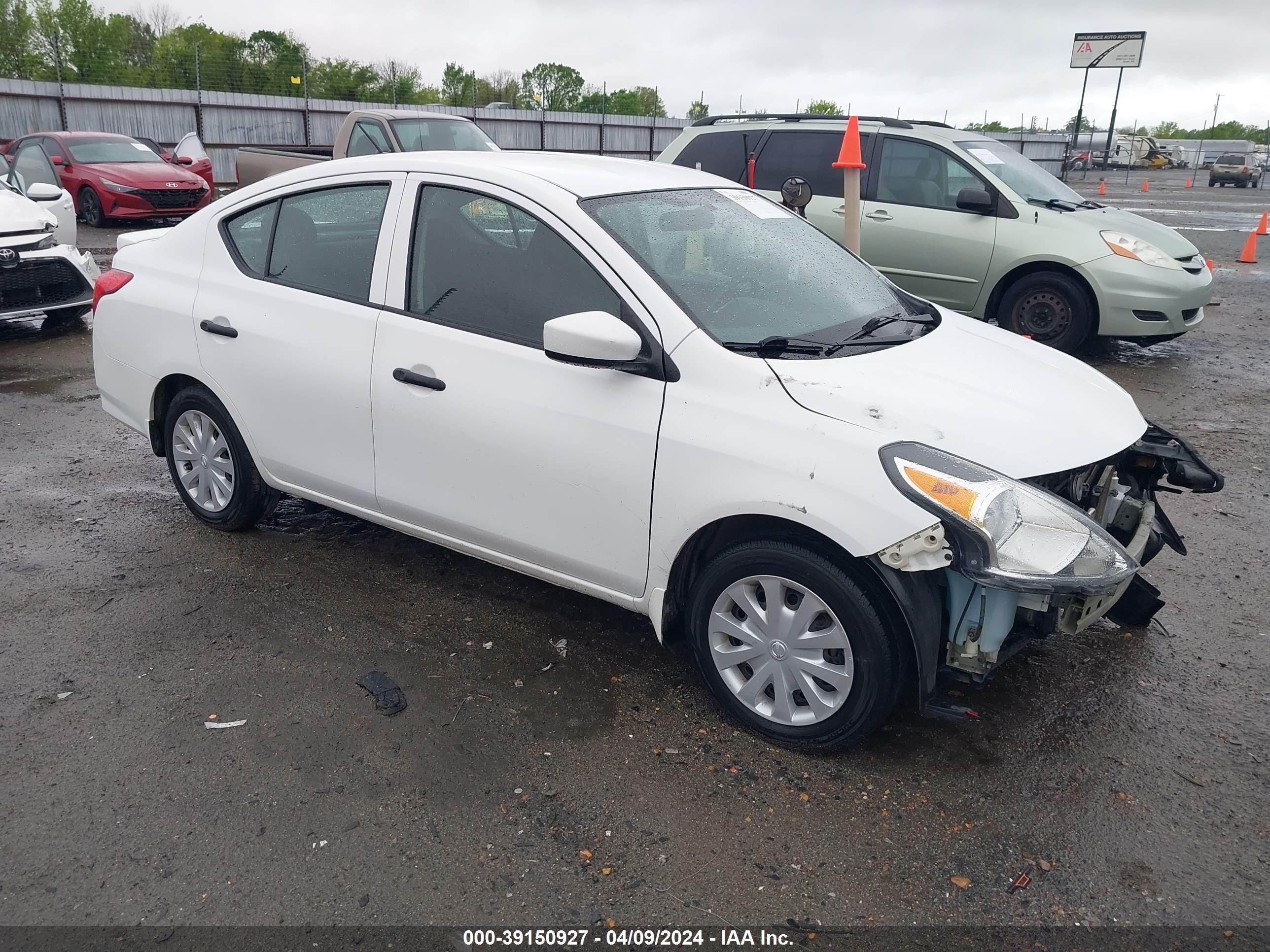 nissan versa 2016 3n1cn7ap1gl908590