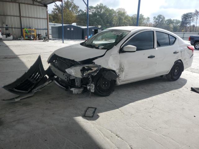 nissan versa s 2018 3n1cn7ap1jl824745