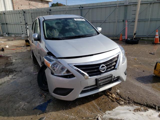 nissan versa s 2018 3n1cn7ap1jl865649