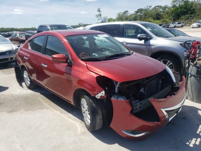 nissan versa s 2018 3n1cn7ap1jl871404