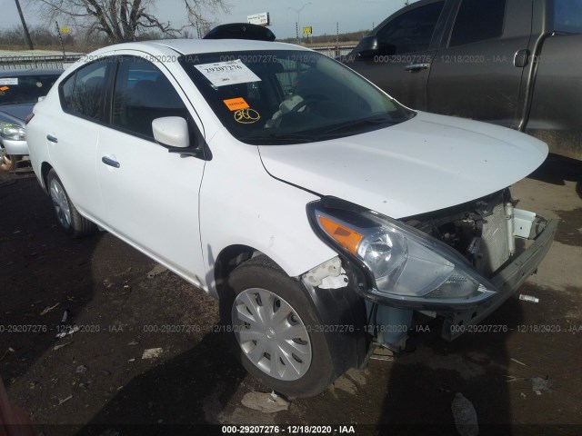 nissan versa sedan 2018 3n1cn7ap1jl873380