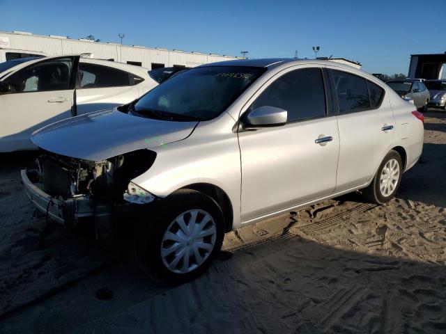 nissan versa s 2018 3n1cn7ap1jl886517