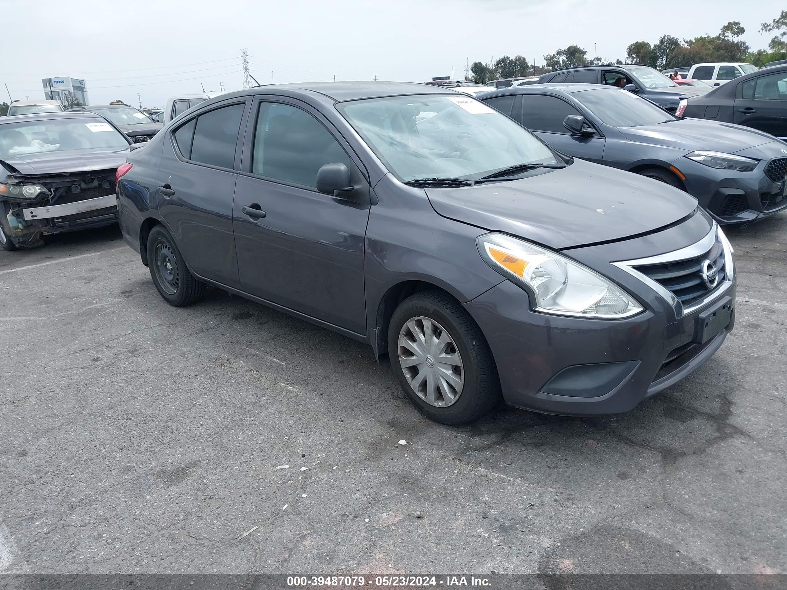 nissan versa 2015 3n1cn7ap2fl834918