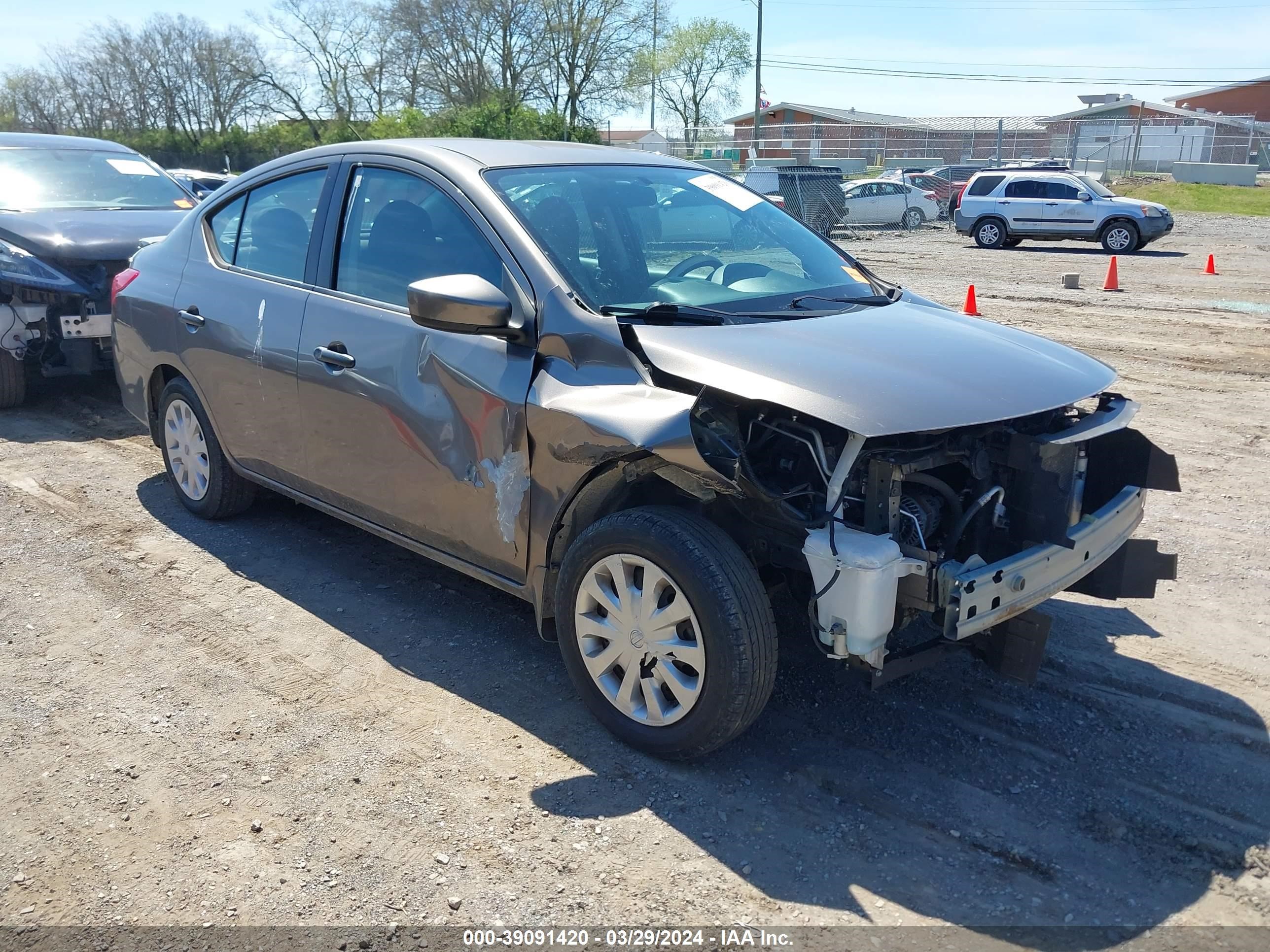 nissan versa 2016 3n1cn7ap2gl834628