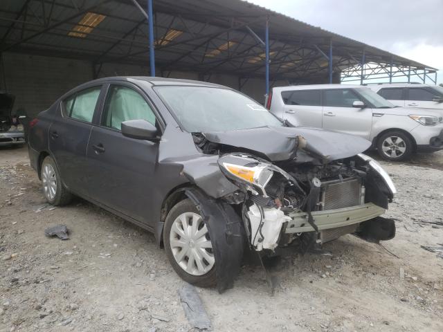 nissan versa s 2018 3n1cn7ap2jl819487