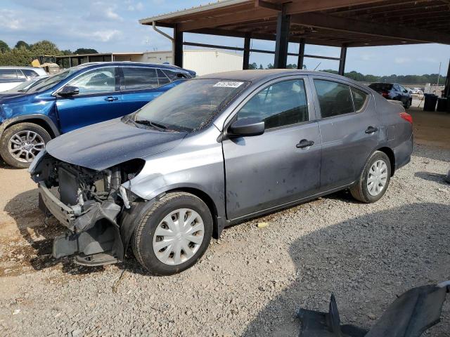 nissan versa s 2018 3n1cn7ap2jl857639