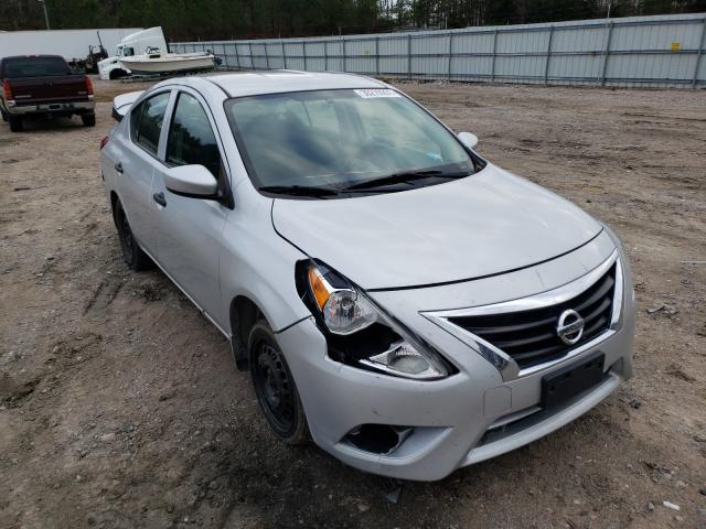 nissan versa s 2018 3n1cn7ap2jl872934