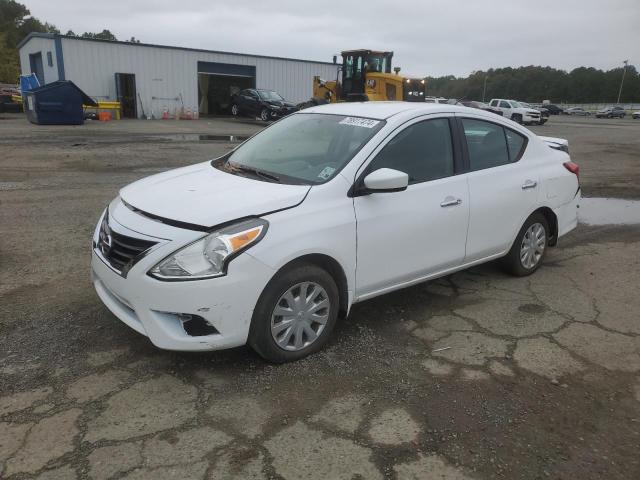 nissan versa s 2018 3n1cn7ap2jl880970