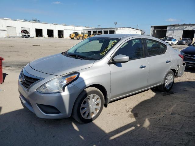 nissan versa s 2018 3n1cn7ap2jl883660