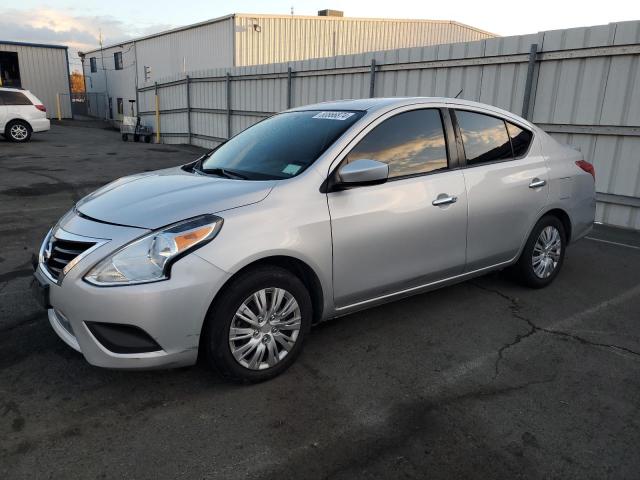 nissan versa s 2018 3n1cn7ap2jl886316