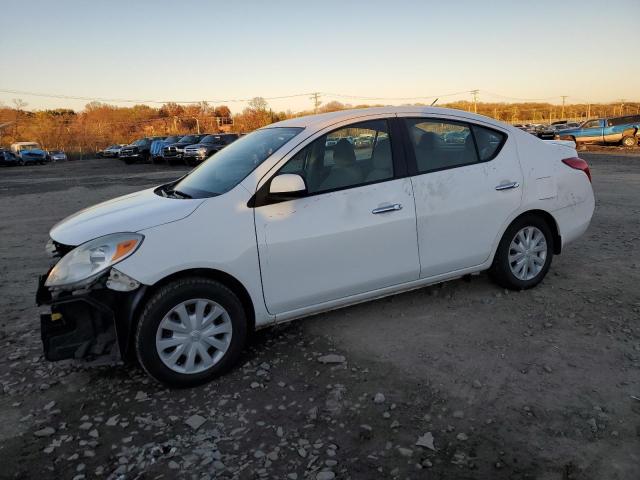 nissan versa s 2014 3n1cn7ap3el810951