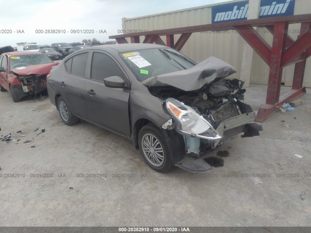 nissan versa sedan 2017 3n1cn7ap3hl819105