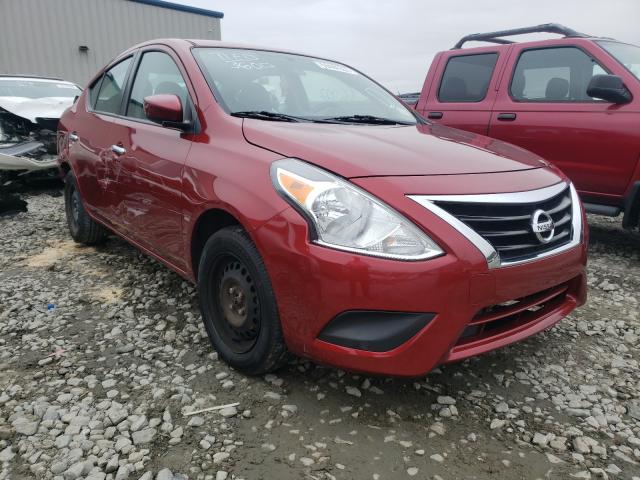 nissan versa s 2018 3n1cn7ap3jl815920