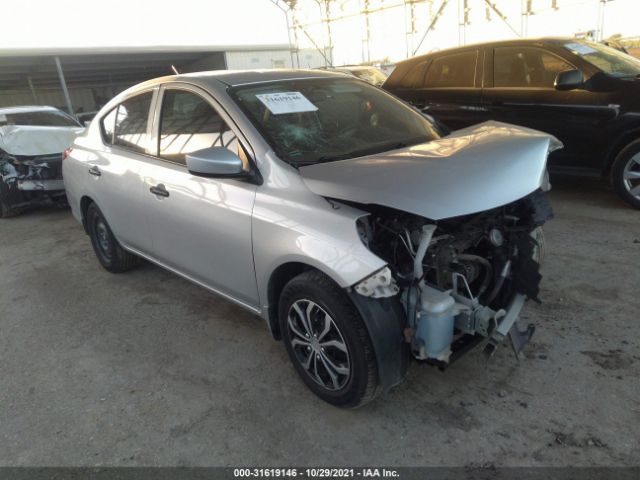 nissan versa sedan 2018 3n1cn7ap3jl823547