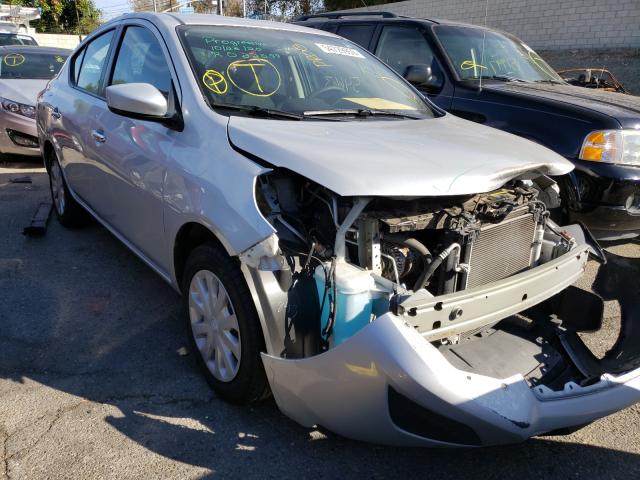 nissan versa s 2018 3n1cn7ap3jl845256