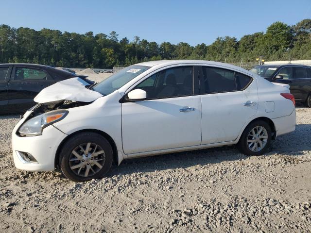 nissan versa s 2018 3n1cn7ap3jl845354