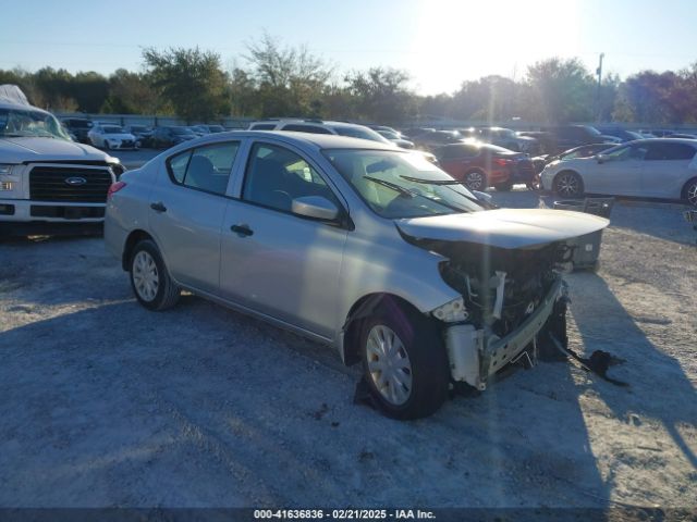 nissan versa 2018 3n1cn7ap3jl887782