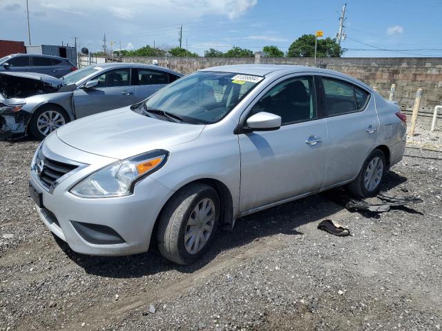 nissan versa s 2018 3n1cn7ap3jl888351