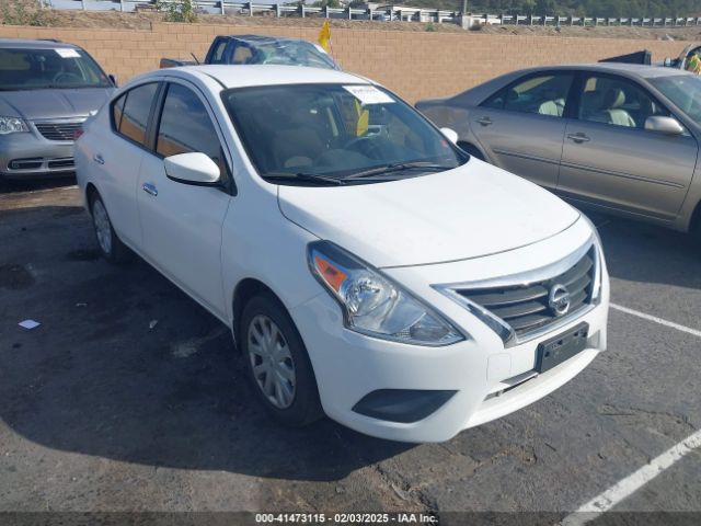 nissan versa 2015 3n1cn7ap4fl872683