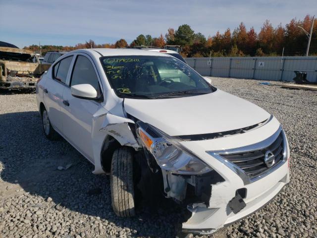 nissan versa s 2018 3n1cn7ap4jl800990