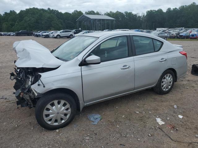 nissan versa s 2018 3n1cn7ap4jl820088