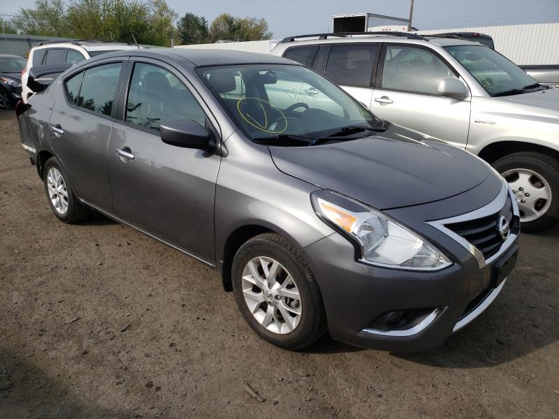 nissan versa s 2018 3n1cn7ap4jl833357