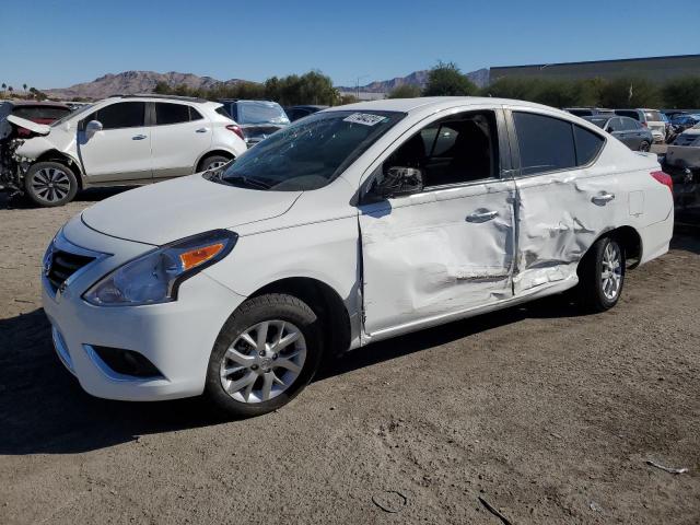 nissan versa s 2018 3n1cn7ap4jl862275