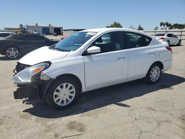 nissan versa s 2018 3n1cn7ap4jl871803