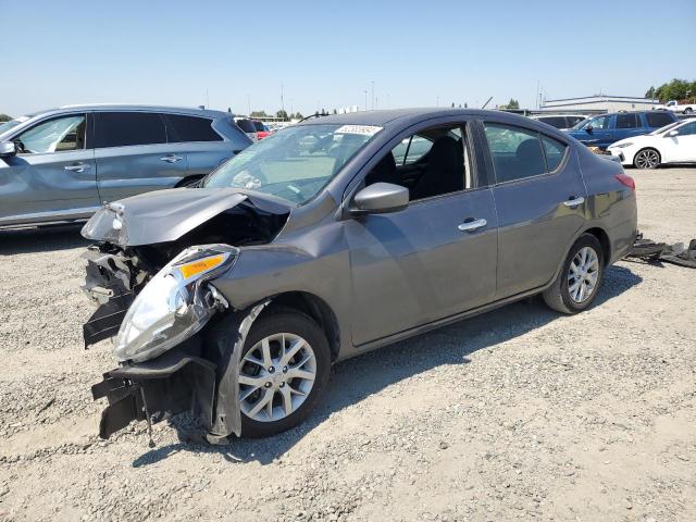 nissan versa s 2018 3n1cn7ap4jl878606