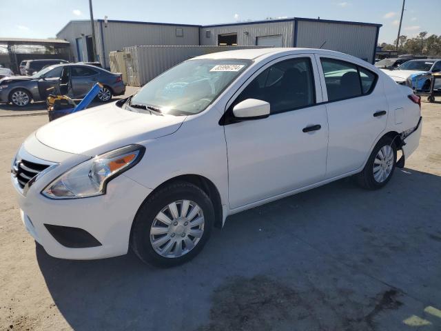 nissan versa s 2018 3n1cn7ap4jl886074