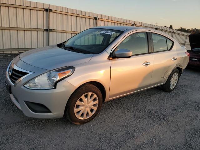 nissan versa s 2019 3n1cn7ap4kl838415