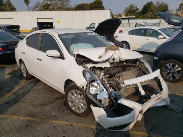 nissan versa s 2019 3n1cn7ap4kl858227