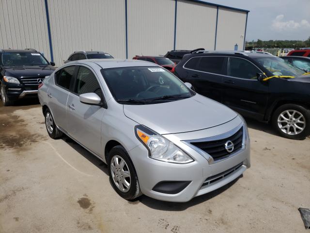 nissan versa s 2017 3n1cn7ap5hk415406