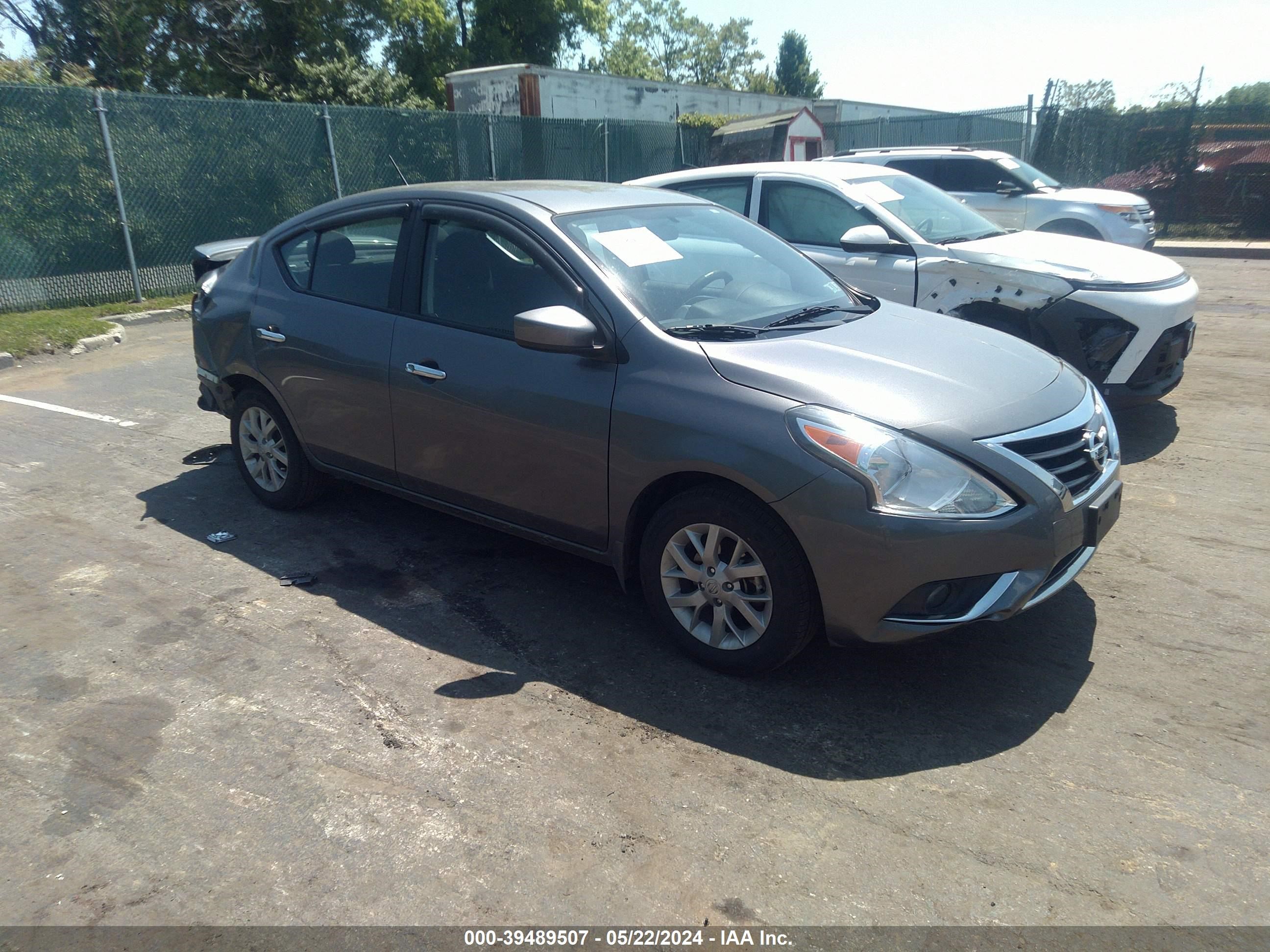 nissan versa 2017 3n1cn7ap5hl904706