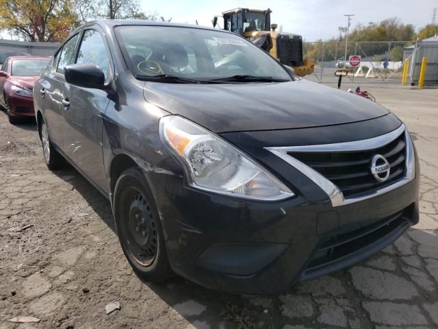 nissan versa s 2018 3n1cn7ap5jl812999