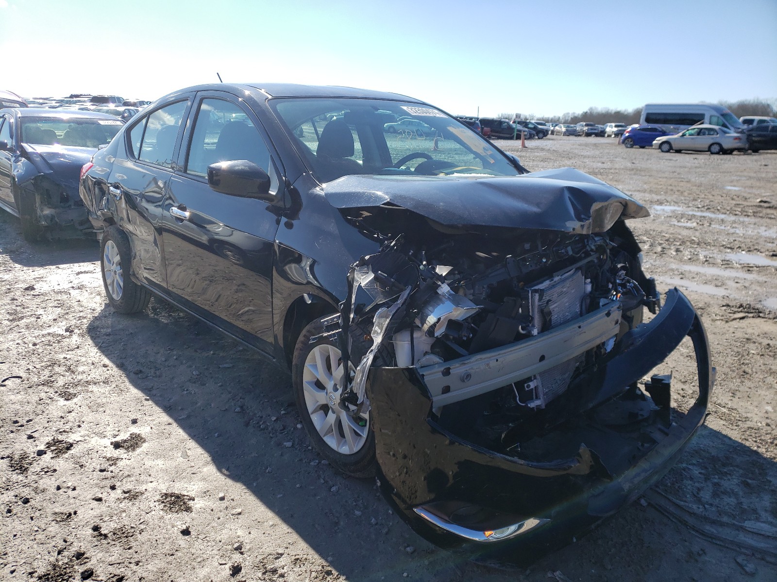 nissan versa s 2019 3n1cn7ap5kl814320